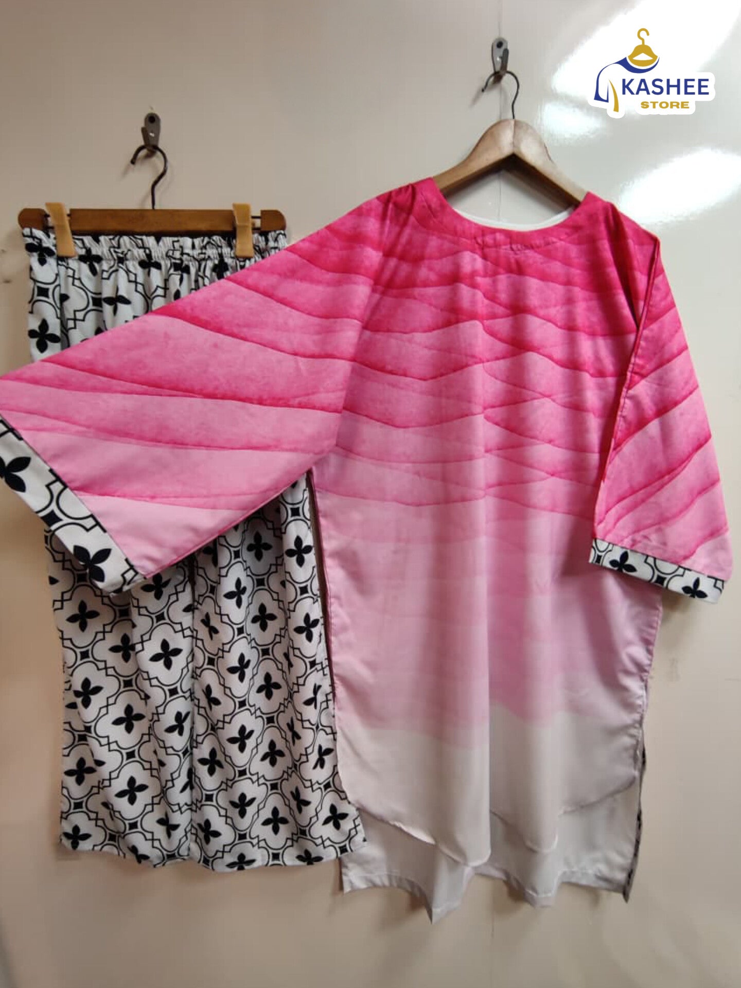 Stylish Tie & Dye Shirt with Printed Flapper – 2Pc Suit