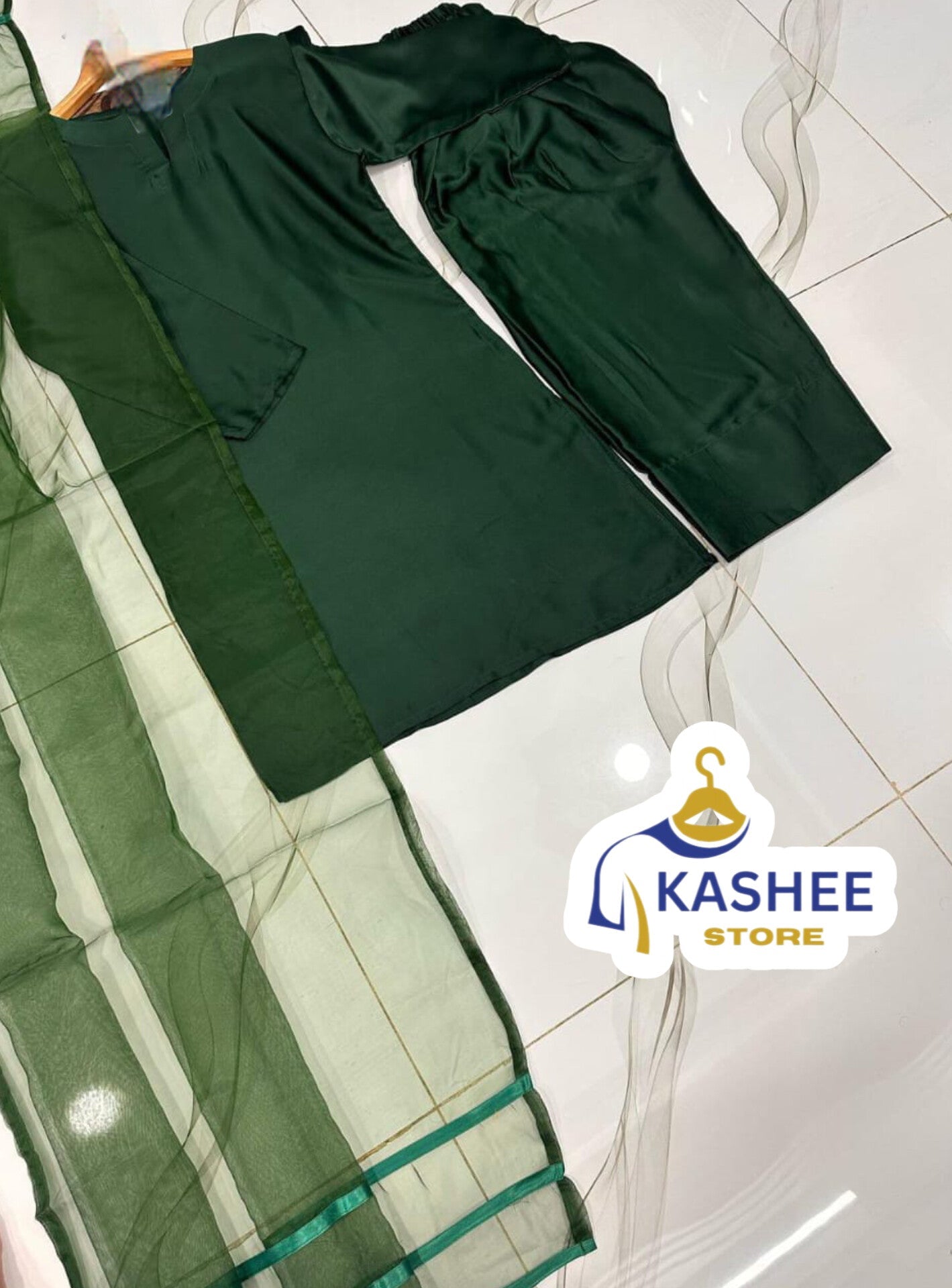 V-Neck Silk Farshi 3Pc