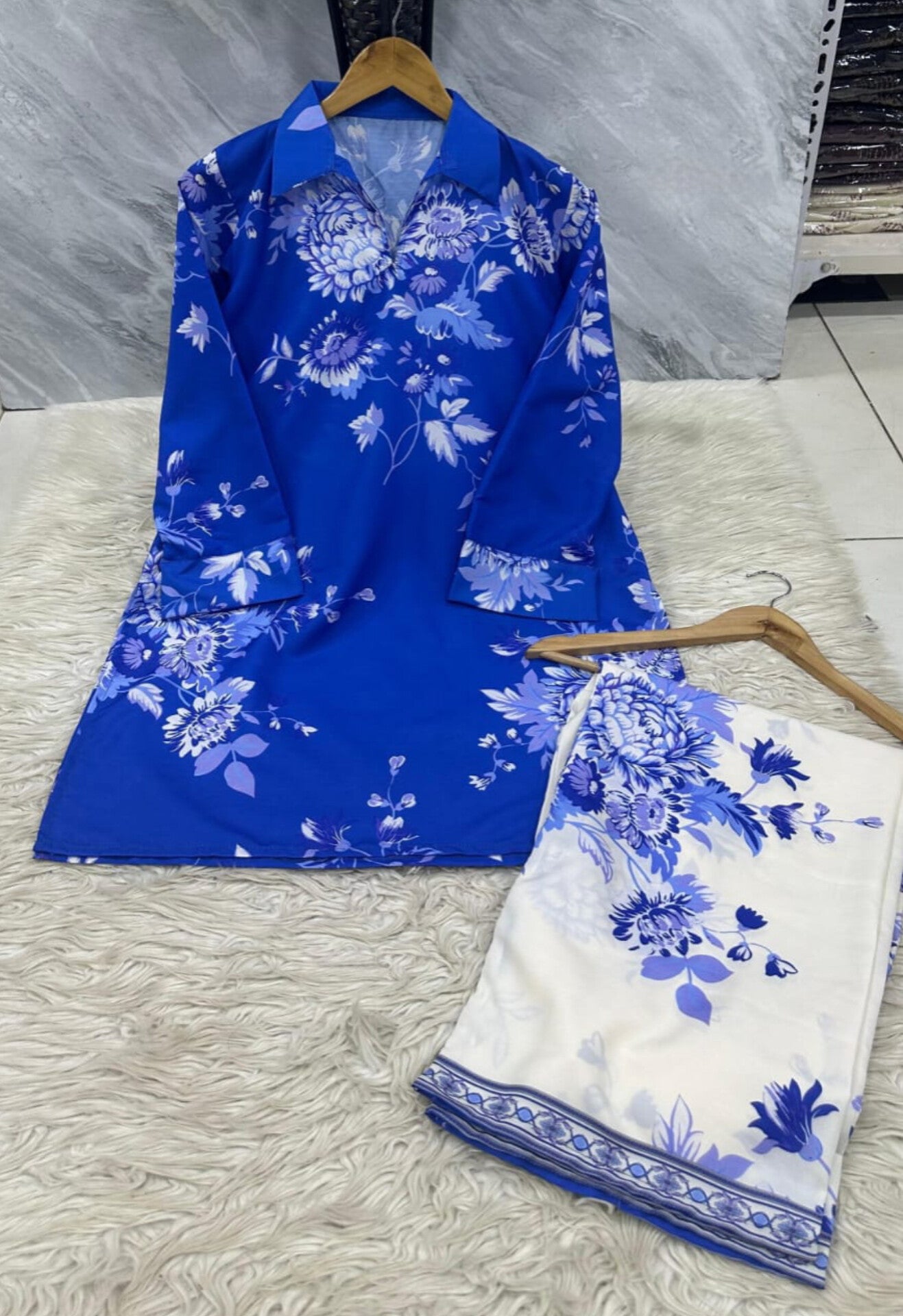 Digital Printed 2-Piece Suit – Lawn Viscose