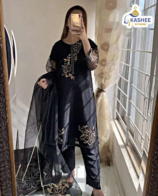 Luxury 3Pc Embroidered Organza Suit with Dupatta & Trouser
