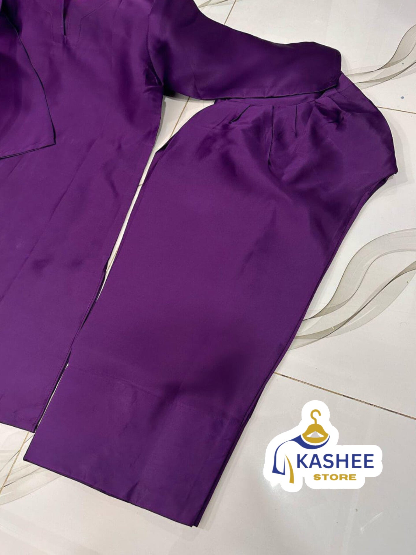 V-Neck Silk Farshi 3Pc